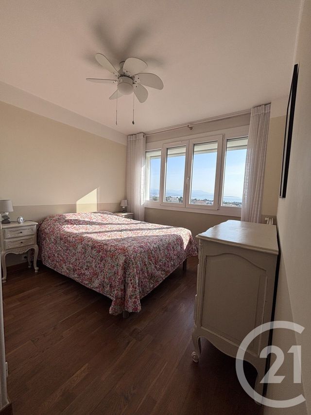 Appartement F4 à vendre - 4 pièces - 82.16 m2 - ANTIBES - 06 - PROVENCE-ALPES-COTE-D-AZUR - Century 21 Albert 1Er