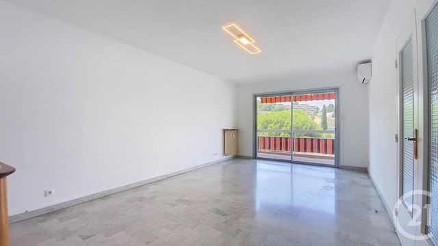 Appartement F2 à vendre - 2 pièces - 53.35 m2 - ANTIBES - 06 - PROVENCE-ALPES-COTE-D-AZUR - Century 21 Albert 1Er