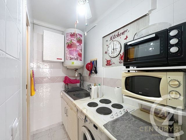 Appartement F1 à louer - 1 pièce - 23.06 m2 - JUAN LES PINS - 06 - PROVENCE-ALPES-COTE-D-AZUR - Century 21 Albert 1Er