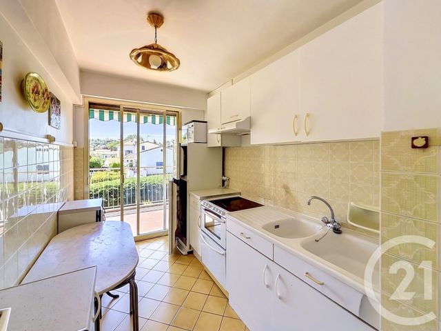 Appartement F2 à vendre - 2 pièces - 47.67 m2 - ANTIBES - 06 - PROVENCE-ALPES-COTE-D-AZUR - Century 21 Albert 1Er