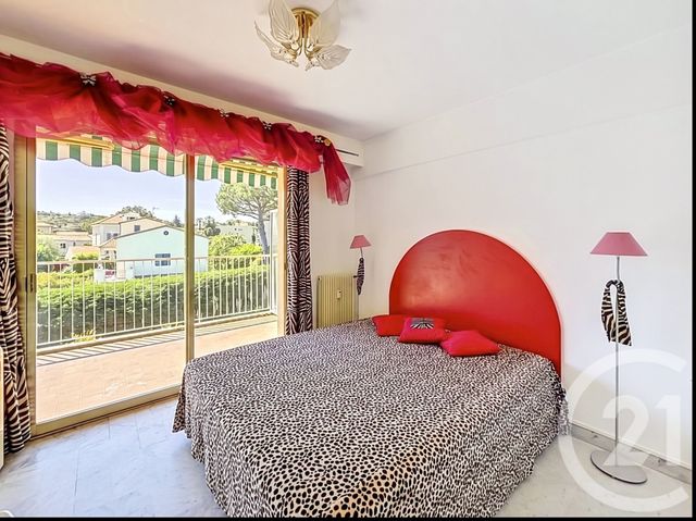Appartement F2 à vendre - 2 pièces - 47.67 m2 - ANTIBES - 06 - PROVENCE-ALPES-COTE-D-AZUR - Century 21 Albert 1Er