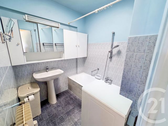 Appartement F2 à vendre - 2 pièces - 47.67 m2 - ANTIBES - 06 - PROVENCE-ALPES-COTE-D-AZUR - Century 21 Albert 1Er