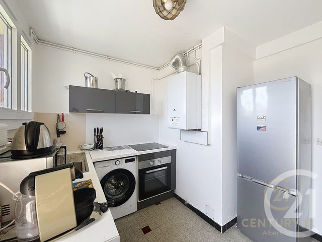 Appartement à louer - 2 pièces - 49.33 m2 - JUAN LES PINS - 06 - PROVENCE-ALPES-COTE-D-AZUR - Century 21 Albert 1Er