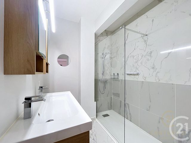 Appartement F3 à vendre - 3 pièces - 75.02 m2 - ANTIBES - 06 - PROVENCE-ALPES-COTE-D-AZUR - Century 21 Albert 1Er