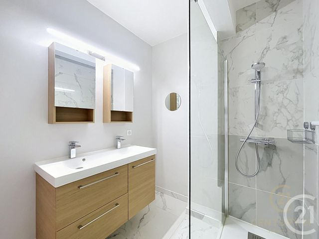 Appartement F3 à vendre - 3 pièces - 75.02 m2 - ANTIBES - 06 - PROVENCE-ALPES-COTE-D-AZUR - Century 21 Albert 1Er