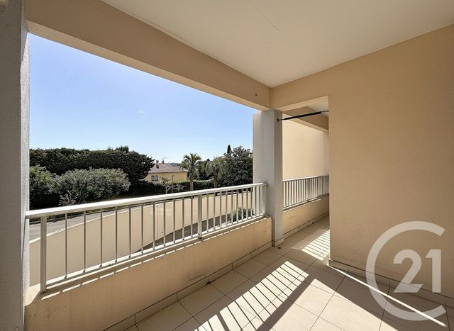 Appartement F3 à louer - 3 pièces - 55.22 m2 - ANTIBES - 06 - PROVENCE-ALPES-COTE-D-AZUR - Century 21 Albert 1Er