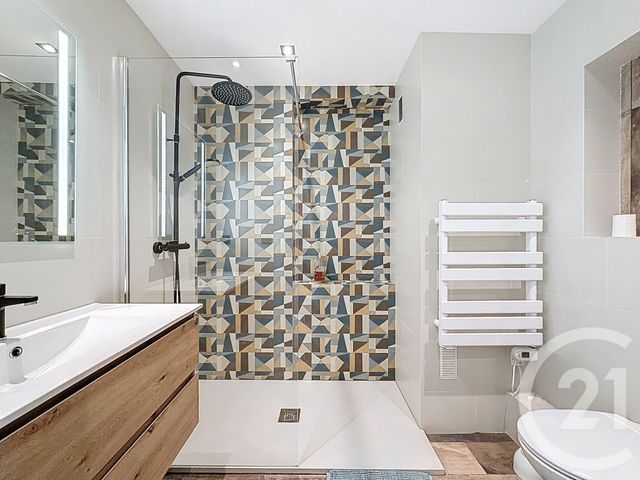 Appartement F4 à vendre - 4 pièces - 66.86 m2 - ANTIBES - 06 - PROVENCE-ALPES-COTE-D-AZUR - Century 21 Albert 1Er