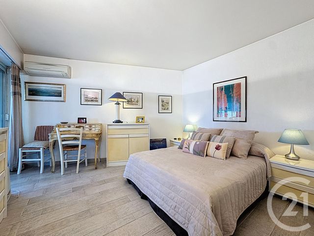 Appartement F3 à vendre - 3 pièces - 102.09 m2 - ANTIBES - 06 - PROVENCE-ALPES-COTE-D-AZUR - Century 21 Albert 1Er