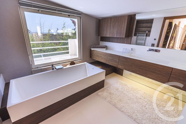 maison à vendre - 7 pièces - 428.0 m2 - JUAN LES PINS - 06 - PROVENCE-ALPES-COTE-D-AZUR - Century 21 Albert 1Er