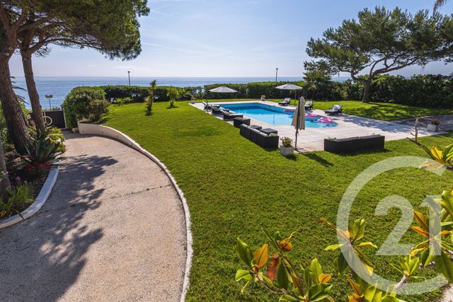 maison à vendre - 7 pièces - 428.0 m2 - JUAN LES PINS - 06 - PROVENCE-ALPES-COTE-D-AZUR - Century 21 Albert 1Er
