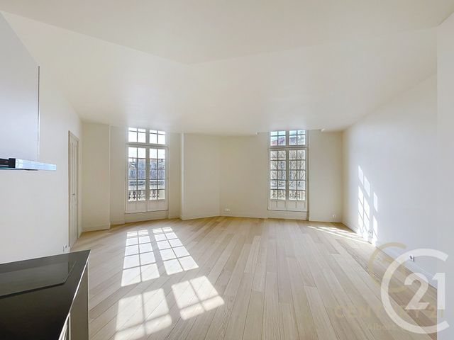 Appartement F1 à louer - 1 pièce - 44.2 m2 - ANTIBES - 06 - PROVENCE-ALPES-COTE-D-AZUR - Century 21 Albert 1Er