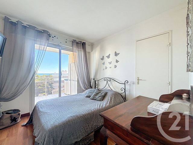 Appartement F3 à vendre - 3 pièces - 66.7 m2 - ANTIBES - 06 - PROVENCE-ALPES-COTE-D-AZUR - Century 21 Albert 1Er