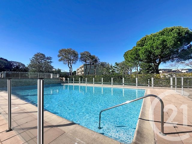 Appartement F3 à vendre - 3 pièces - 66.7 m2 - ANTIBES - 06 - PROVENCE-ALPES-COTE-D-AZUR - Century 21 Albert 1Er