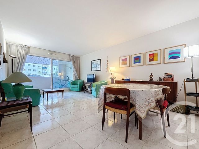 Appartement F3 à vendre - 3 pièces - 71.06 m2 - ANTIBES - 06 - PROVENCE-ALPES-COTE-D-AZUR - Century 21 Albert 1Er