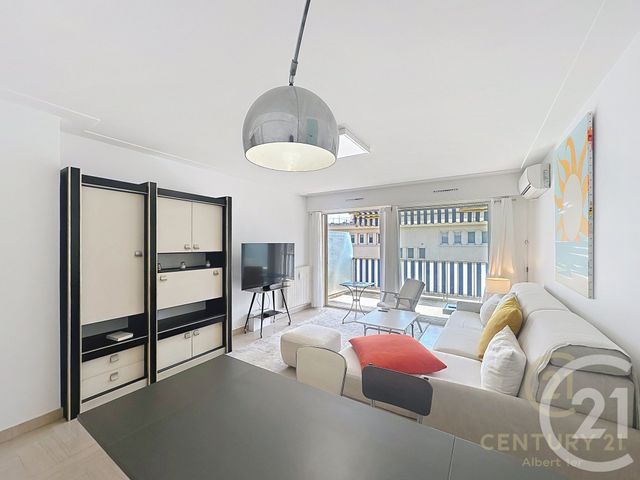 Appartement F2 à louer - 2 pièces - 58.81 m2 - ANTIBES - 06 - PROVENCE-ALPES-COTE-D-AZUR - Century 21 Albert 1Er