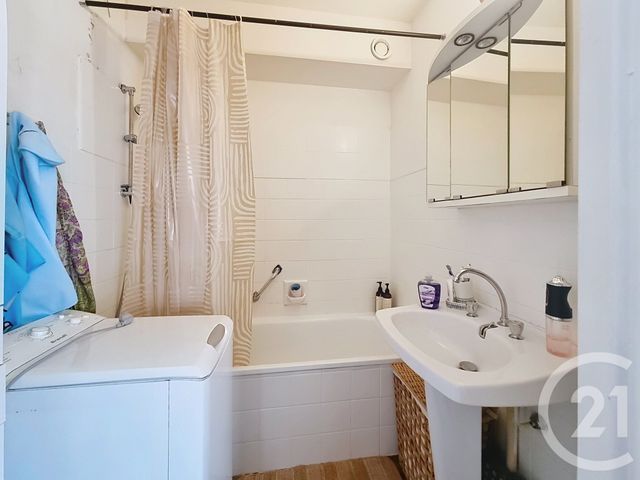Appartement F1 à vendre - 1 pièce - 27.0 m2 - LE GOLFE JUAN - 06 - PROVENCE-ALPES-COTE-D-AZUR - Century 21 Albert 1Er
