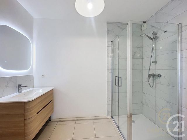 Appartement F3 à vendre - 3 pièces - 53.61 m2 - ANTIBES - 06 - PROVENCE-ALPES-COTE-D-AZUR - Century 21 Albert 1Er