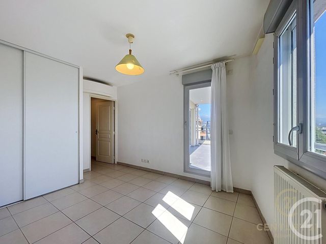 Appartement F3 à vendre - 3 pièces - 53.61 m2 - ANTIBES - 06 - PROVENCE-ALPES-COTE-D-AZUR - Century 21 Albert 1Er