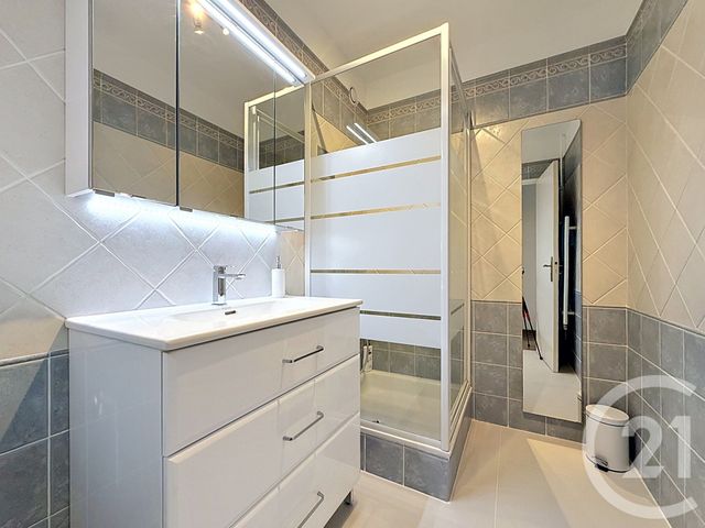 Appartement F3 à vendre - 3 pièces - 70.0 m2 - ANTIBES - 06 - PROVENCE-ALPES-COTE-D-AZUR - Century 21 Albert 1Er