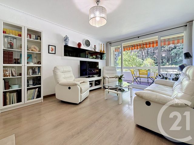Appartement F3 à vendre - 3 pièces - 70.0 m2 - ANTIBES - 06 - PROVENCE-ALPES-COTE-D-AZUR - Century 21 Albert 1Er