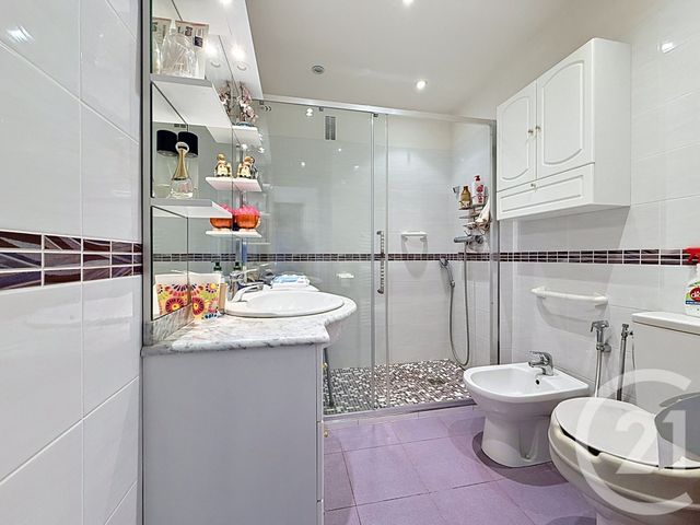 Appartement F3 à vendre - 3 pièces - 74.0 m2 - ANTIBES - 06 - PROVENCE-ALPES-COTE-D-AZUR - Century 21 Albert 1Er
