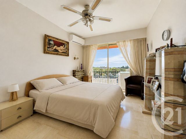 Appartement F3 à vendre - 3 pièces - 74.0 m2 - ANTIBES - 06 - PROVENCE-ALPES-COTE-D-AZUR - Century 21 Albert 1Er