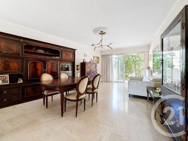 Appartement F3 à vendre - 3 pièces - 74.0 m2 - ANTIBES - 06 - PROVENCE-ALPES-COTE-D-AZUR - Century 21 Albert 1Er