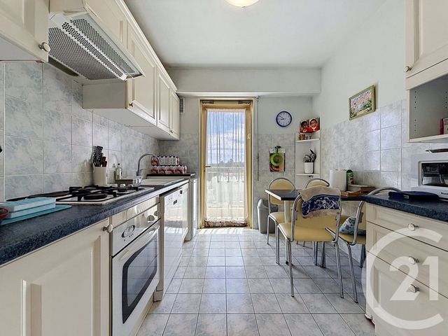 Appartement F3 à vendre - 3 pièces - 74.0 m2 - ANTIBES - 06 - PROVENCE-ALPES-COTE-D-AZUR - Century 21 Albert 1Er