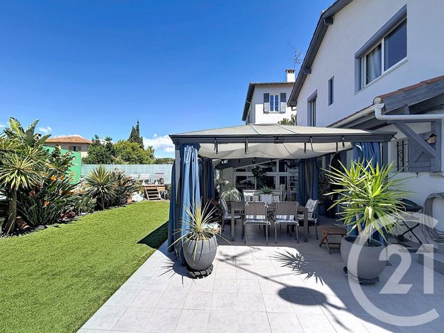 maison à vendre - 5 pièces - 122.3 m2 - ANTIBES - 06 - PROVENCE-ALPES-COTE-D-AZUR - Century 21 Albert 1Er