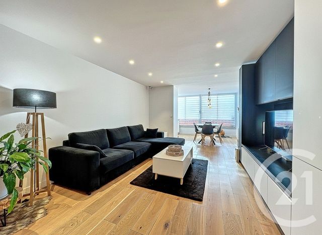 Appartement F3 à vendre - 3 pièces - 71.12 m2 - ANTIBES - 06 - PROVENCE-ALPES-COTE-D-AZUR - Century 21 Albert 1Er