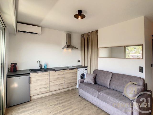 Appartement F1 à louer - 1 pièce - 16.56 m2 - ANTIBES - 06 - PROVENCE-ALPES-COTE-D-AZUR - Century 21 Albert 1Er
