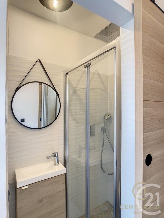 Appartement F1 à louer - 1 pièce - 16.56 m2 - ANTIBES - 06 - PROVENCE-ALPES-COTE-D-AZUR - Century 21 Albert 1Er