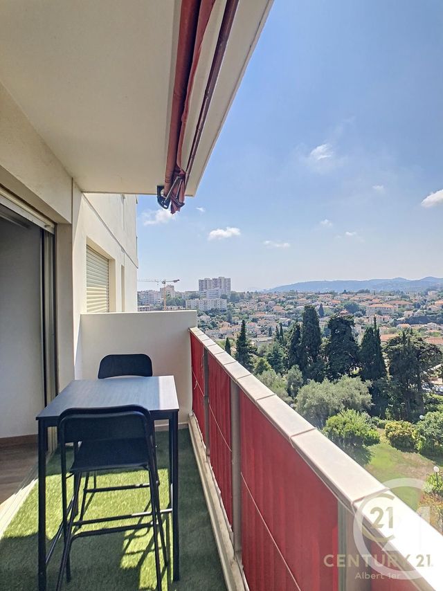 Appartement F1 à louer - 1 pièce - 16.56 m2 - ANTIBES - 06 - PROVENCE-ALPES-COTE-D-AZUR - Century 21 Albert 1Er