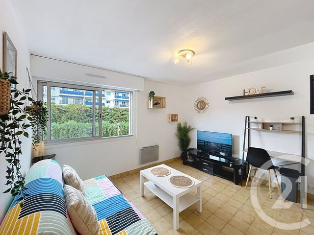 Appartement Studio à louer - 1 pièce - 20.27 m2 - ANTIBES - 06 - PROVENCE-ALPES-COTE-D-AZUR - Century 21 Albert 1Er