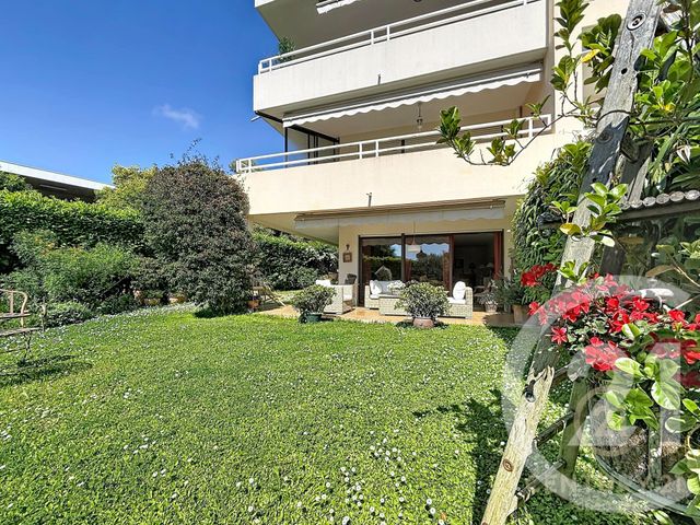 Appartement F3 à vendre - 3 pièces - 74.0 m2 - ANTIBES - 06 - PROVENCE-ALPES-COTE-D-AZUR - Century 21 Albert 1Er
