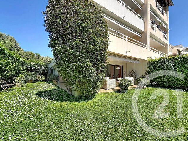 Appartement F3 à vendre - 3 pièces - 74.0 m2 - ANTIBES - 06 - PROVENCE-ALPES-COTE-D-AZUR - Century 21 Albert 1Er