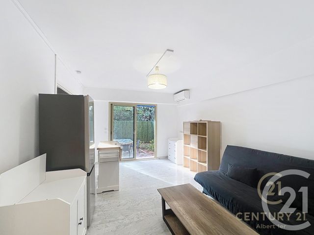 Appartement Studio à louer - 1 pièce - 27.71 m2 - ANTIBES - 06 - PROVENCE-ALPES-COTE-D-AZUR - Century 21 Albert 1Er