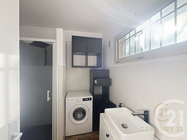 Appartement Studio à louer - 1 pièce - 27.71 m2 - ANTIBES - 06 - PROVENCE-ALPES-COTE-D-AZUR - Century 21 Albert 1Er