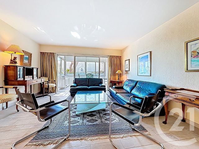 Appartement F3 à vendre - 3 pièces - 102.09 m2 - ANTIBES - 06 - PROVENCE-ALPES-COTE-D-AZUR - Century 21 Albert 1Er