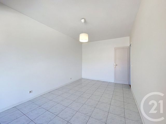 Appartement F3 à vendre - 3 pièces - 75.02 m2 - ANTIBES - 06 - PROVENCE-ALPES-COTE-D-AZUR - Century 21 Albert 1Er