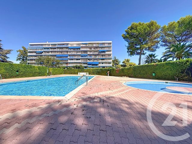 Appartement F2 à vendre - 2 pièces - 47.0 m2 - ANTIBES - 06 - PROVENCE-ALPES-COTE-D-AZUR - Century 21 Albert 1Er