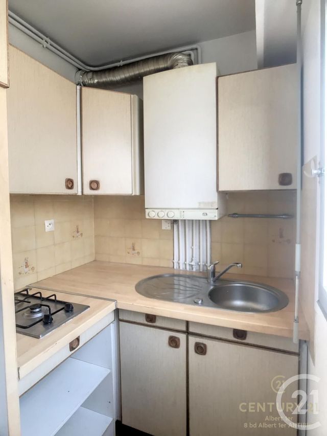 Appartement Studio à louer - 1 pièce - 22.87 m2 - VALLAURIS - 06 - PROVENCE-ALPES-COTE-D-AZUR - Century 21 Albert 1Er
