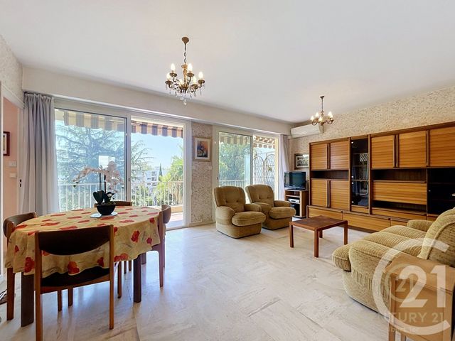 Appartement F3 à vendre - 3 pièces - 77.2 m2 - ANTIBES - 06 - PROVENCE-ALPES-COTE-D-AZUR - Century 21 Albert 1Er