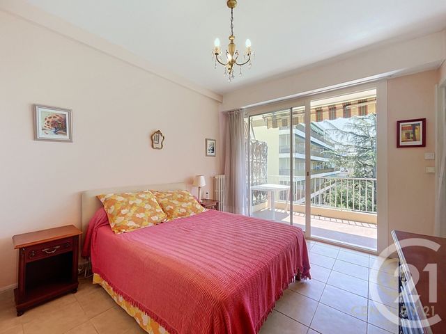 Appartement F3 à vendre - 3 pièces - 77.2 m2 - ANTIBES - 06 - PROVENCE-ALPES-COTE-D-AZUR - Century 21 Albert 1Er