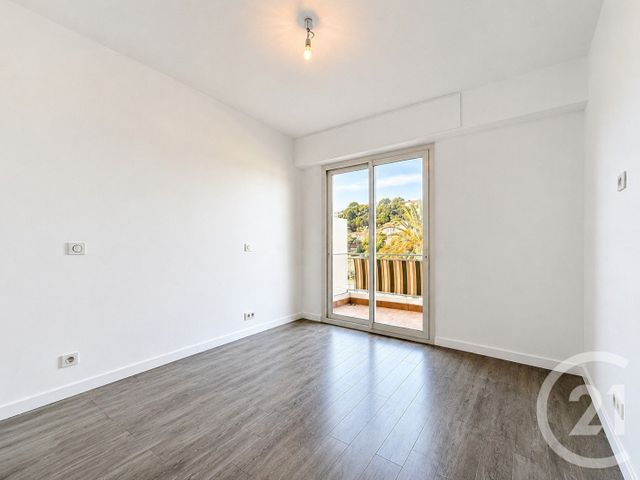 Appartement F3 à vendre - 3 pièces - 62.13 m2 - ANTIBES - 06 - PROVENCE-ALPES-COTE-D-AZUR - Century 21 Albert 1Er