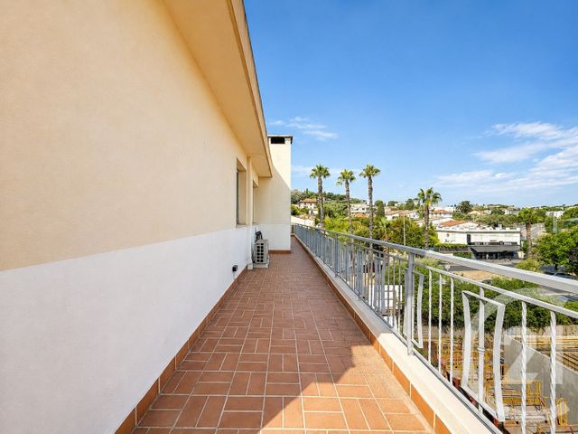 Appartement F3 à vendre - 3 pièces - 62.13 m2 - ANTIBES - 06 - PROVENCE-ALPES-COTE-D-AZUR - Century 21 Albert 1Er