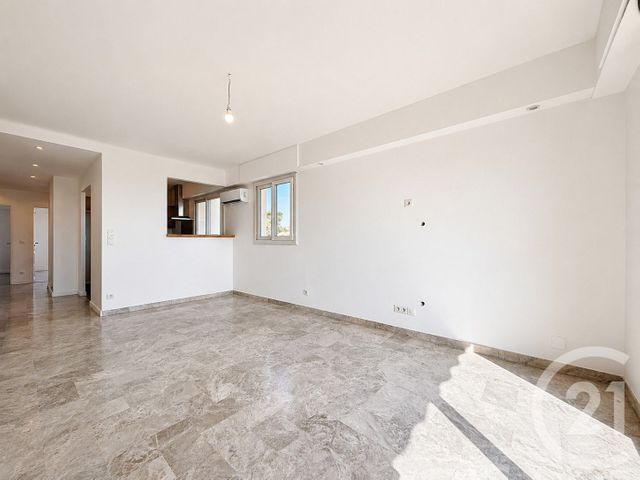 Appartement F3 à vendre - 3 pièces - 62.13 m2 - ANTIBES - 06 - PROVENCE-ALPES-COTE-D-AZUR - Century 21 Albert 1Er