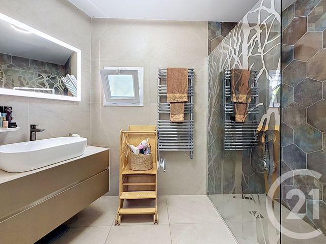 Appartement F3 à vendre - 3 pièces - 96.9 m2 - ANTIBES - 06 - PROVENCE-ALPES-COTE-D-AZUR - Century 21 Albert 1Er