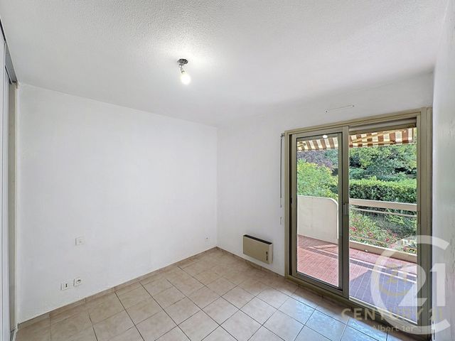 Appartement F3 à louer - 3 pièces - 57.66 m2 - ANTIBES - 06 - PROVENCE-ALPES-COTE-D-AZUR - Century 21 Albert 1Er