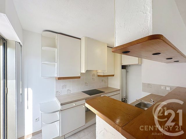 Appartement F3 à louer - 3 pièces - 57.66 m2 - ANTIBES - 06 - PROVENCE-ALPES-COTE-D-AZUR - Century 21 Albert 1Er
